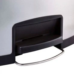 Rubbermaid® Slim Jim® 1901992 Stainless Steel Step On Can, Front Step 13 Gallon - Black -Cheap Trash & Recycling Store 1901990 ur slim step detail metal foot pedal v2