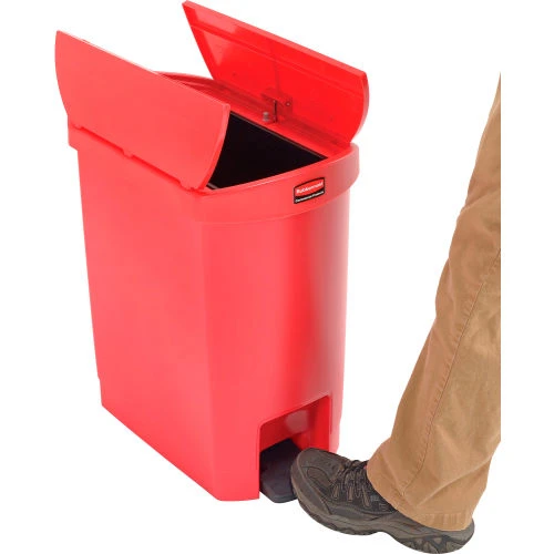 Rubbermaid® Slim Jim® 1883565 Plastic Step On Container, End Step 8 Gallon - Red 4 Rubbermaid® Slim Jim® 1883565 Plastic Step On Container, End Step 8 Gallon - Red - Image 4