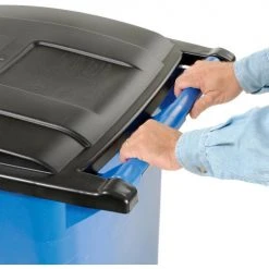 Rubbermaid® Brute Recycling Can w/Lid, 50 Gallon, Blue -Cheap Trash & Recycling Store 705622 08