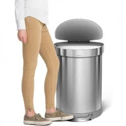 simplehuman® Semi-Round Step Can, 16 Gallon Brushed SS - CW2029 8 simplehuman® Semi-Round Step Can, 16 Gallon Brushed SS - CW2029 -Cheap Trash & Recycling Store CW2029 03