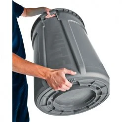Rubbermaid Brute® 2620 Trash Container 20 Gallon - Gray 12 Rubbermaid Brute® 2620 Trash Container 20 Gallon - Gray -Cheap Trash & Recycling Store FG264360 GRAY rcp brute 44G two handed grasp static